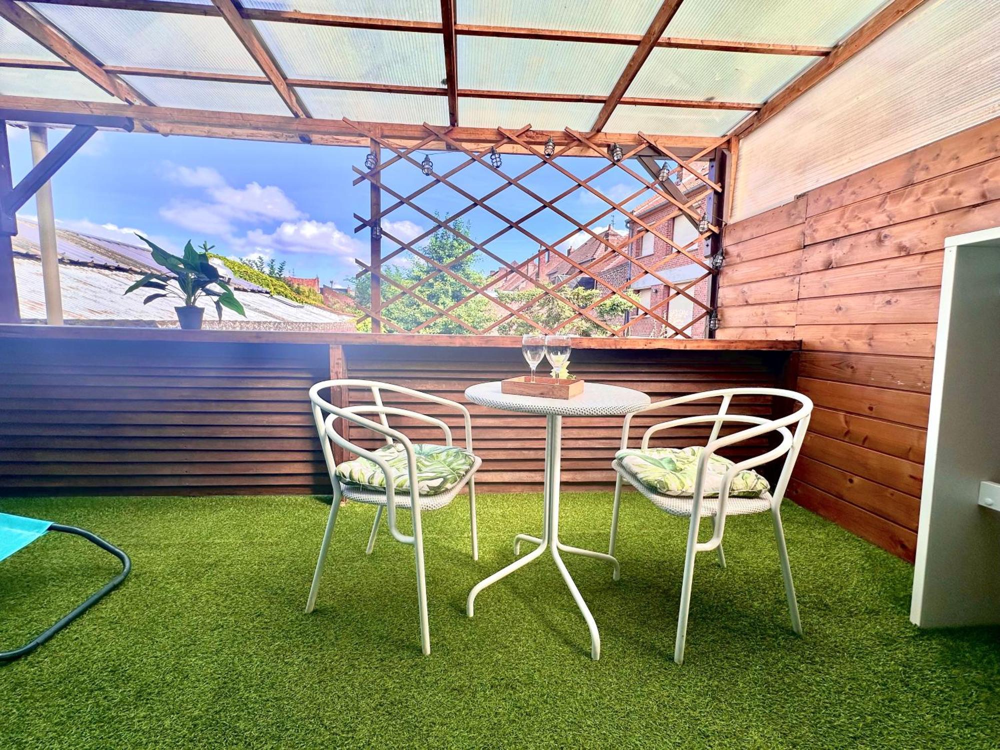 La Terrasse, Train Lens - Paris Trajet D'Environ 1 Heure 10 Minutes 아파트 외부 사진
